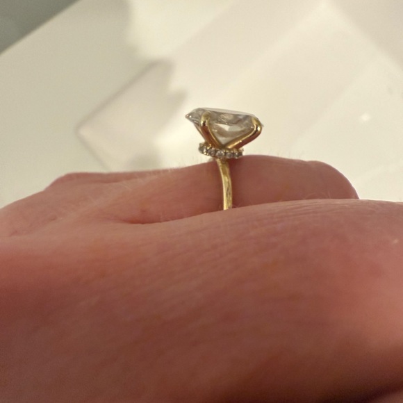 Gold Oval Diamond Women's Ring - Picture 2 of 5